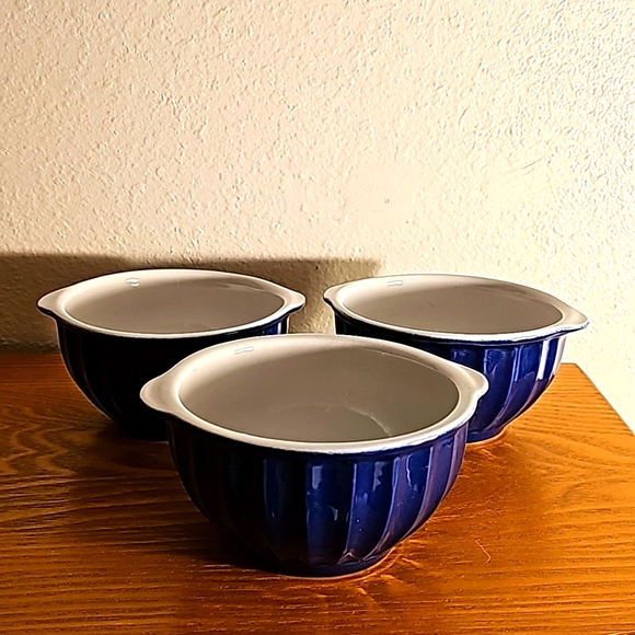 3 Homeworld Bowls Stoneware Cobalt Blue - Picture 1 of 5
